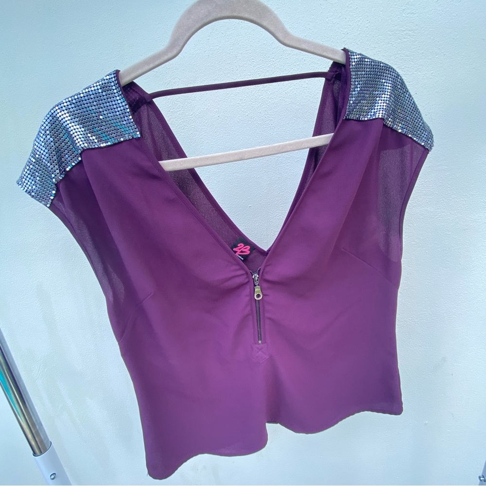 Y2K 2B bebe Purple Chainmail Blouse Size Medium Large